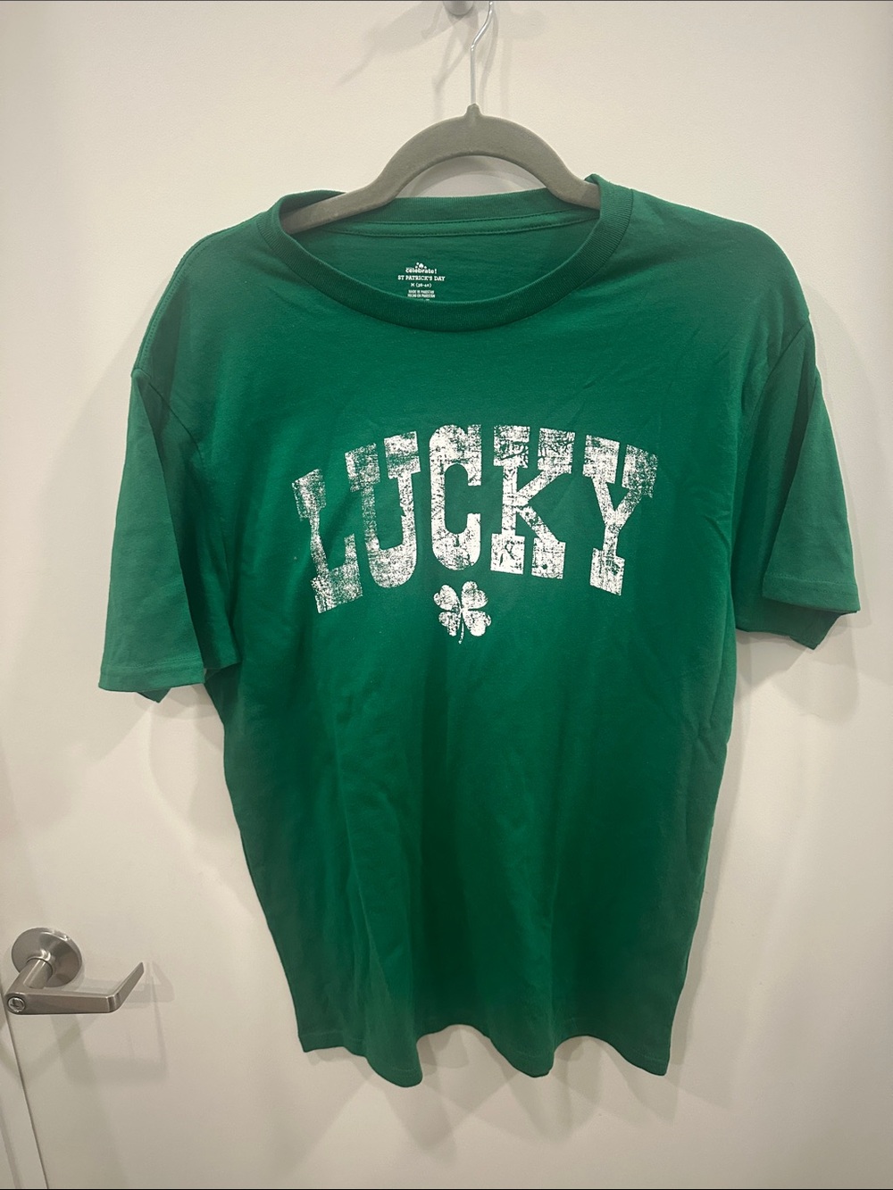 Men's Green 'Lucky' Graphic Short Sleeve Tee